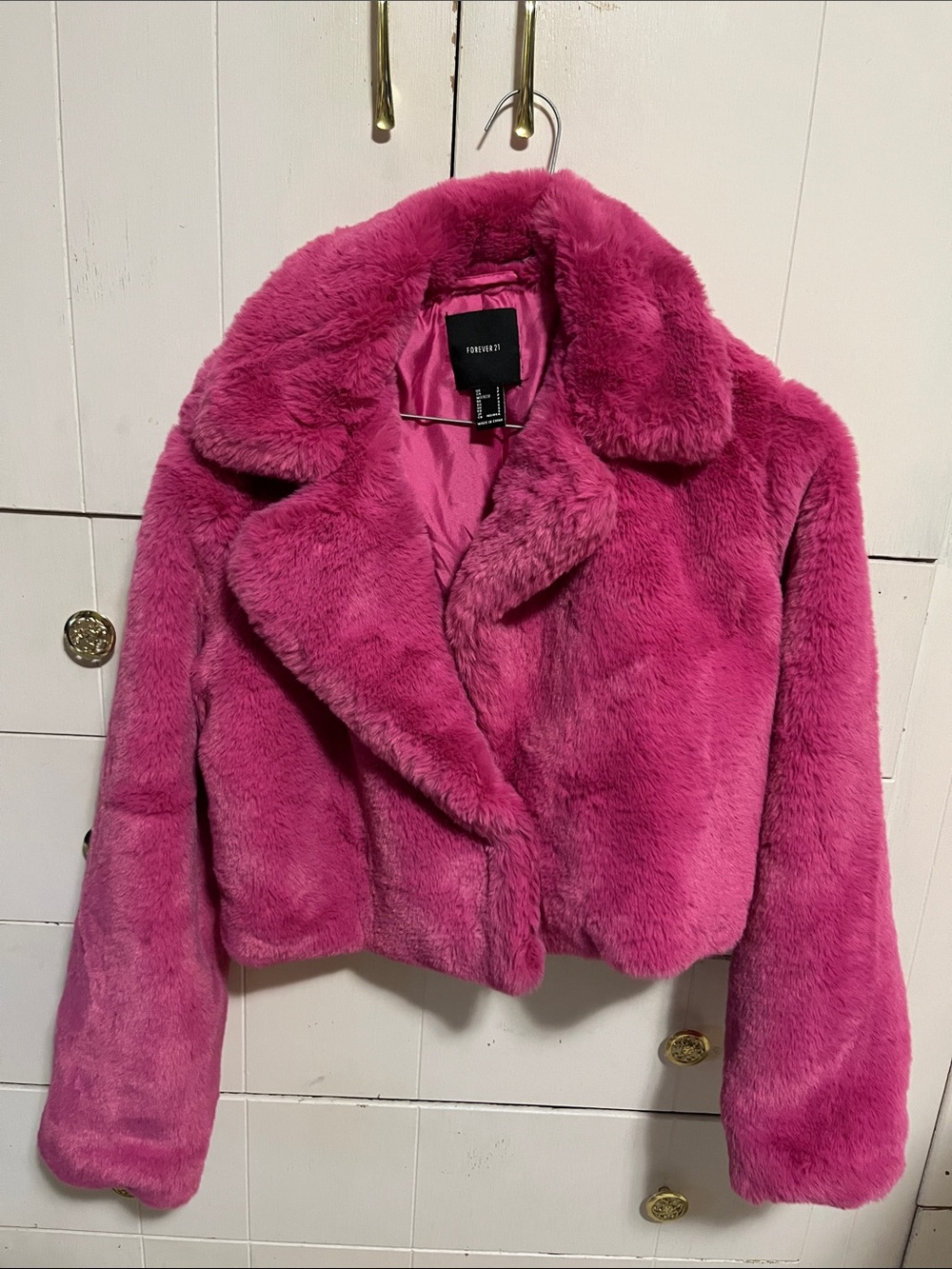 Forever 21 Hot Pink Faux Fur Cropped Teddy Jacket